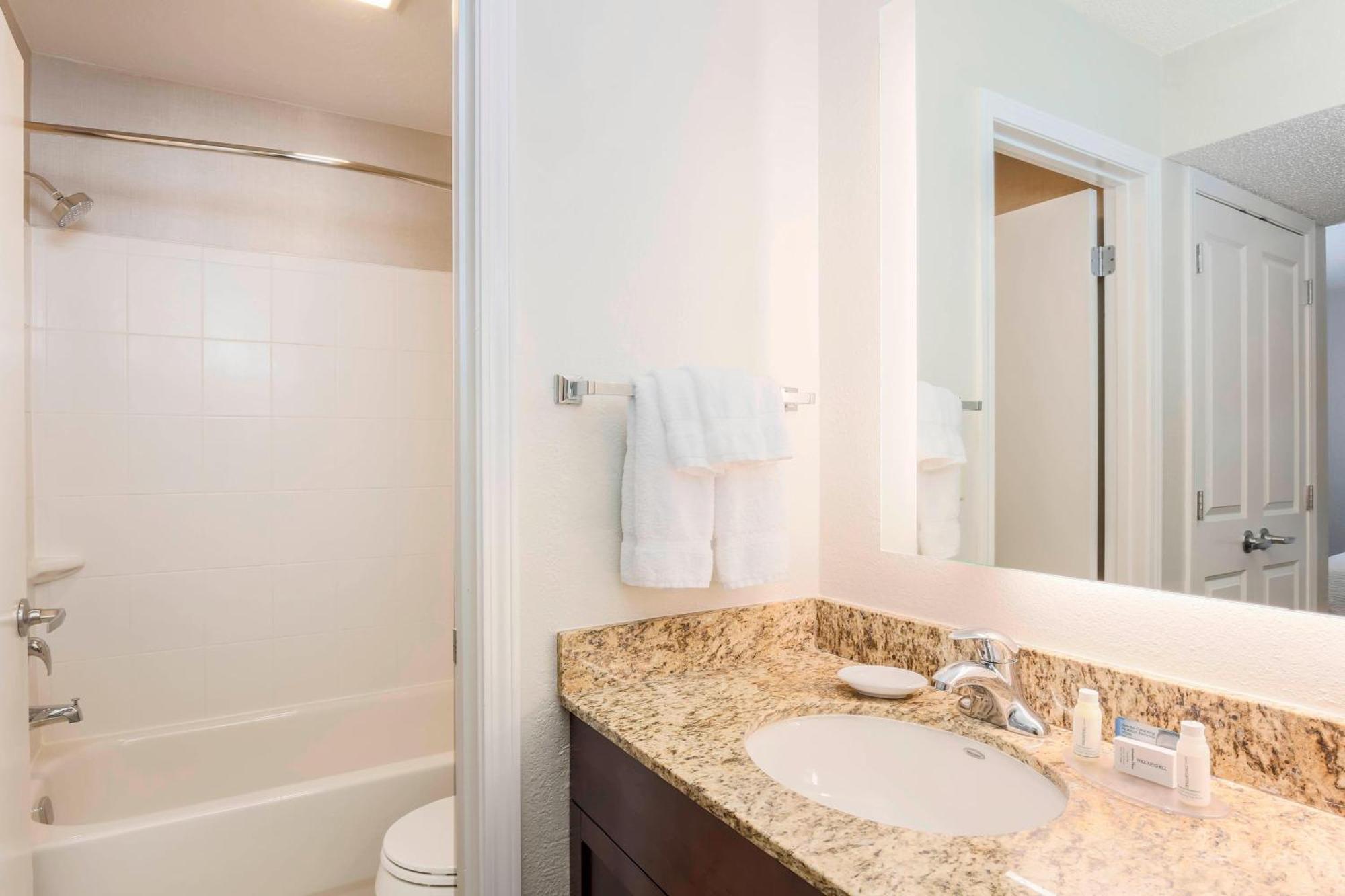 Residence Inn Boston North Shore/Danvers Ngoại thất bức ảnh